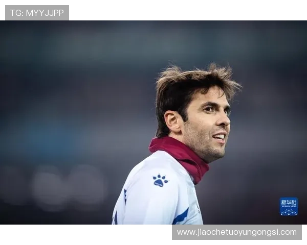 2023年超级足球明星的崛起与挑战解析及未来发展趋势展望